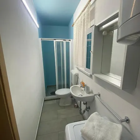 Apartmaji Tatjana Апартаменты *