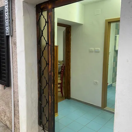 Apartmaji Tatjana *